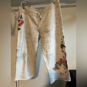 Vintage Lucky Brand Asian-Inspired Sweatpants
Size Large - Off-White & Red/Black